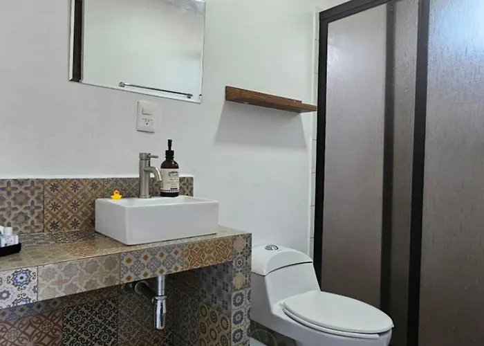 R05 Double At Itesm Cem Full Services, Shared-kitchen, Fridge ,laundry, Smart Tv, Parking, Balcony Apartment Mexico City