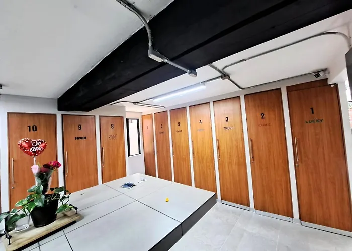 R05 Double At Itesm Cem Full Services, Shared-kitchen, Fridge ,laundry, Smart Tv, Parking, Balcony