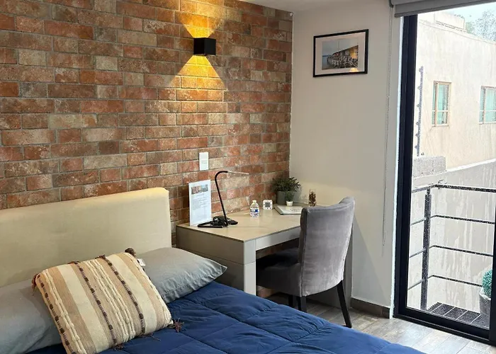R05 Double At Itesm Cem Full Services, Shared-kitchen, Fridge ,laundry, Smart Tv, Parking, Balcony *